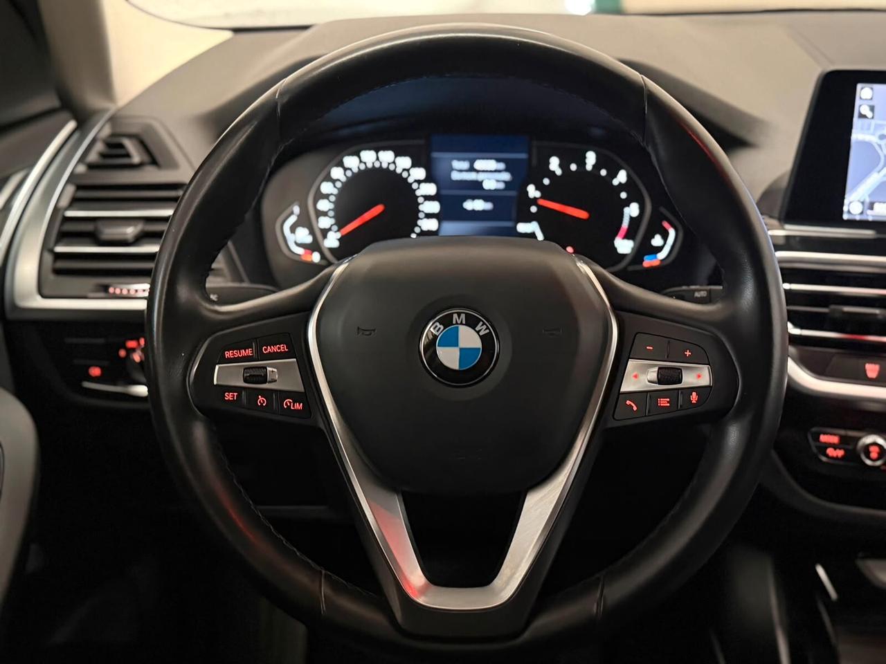 BMW X3 sdrive18d mhev 48V auto