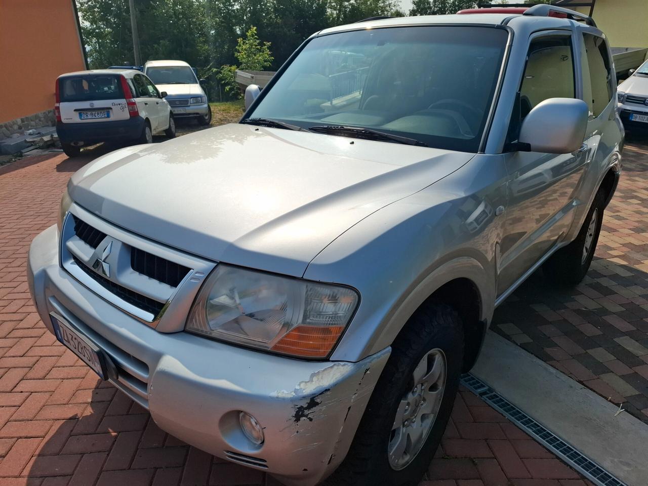 Mitsubishi Pajero 2.5 TDI 3p. GLX