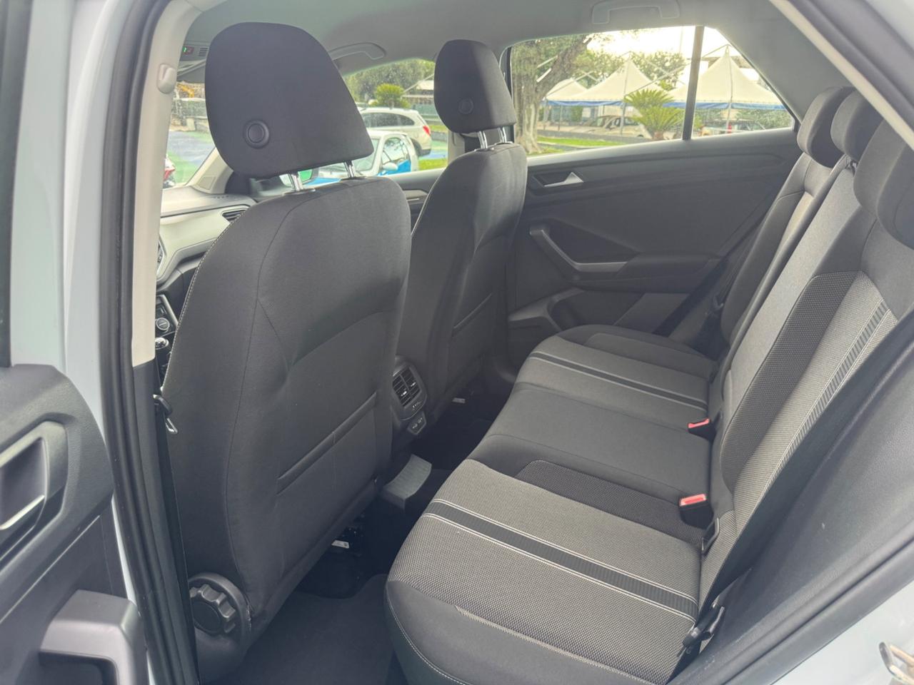 Volkswagen T-Roc 1.0 TSI Business BlueMotion Technology