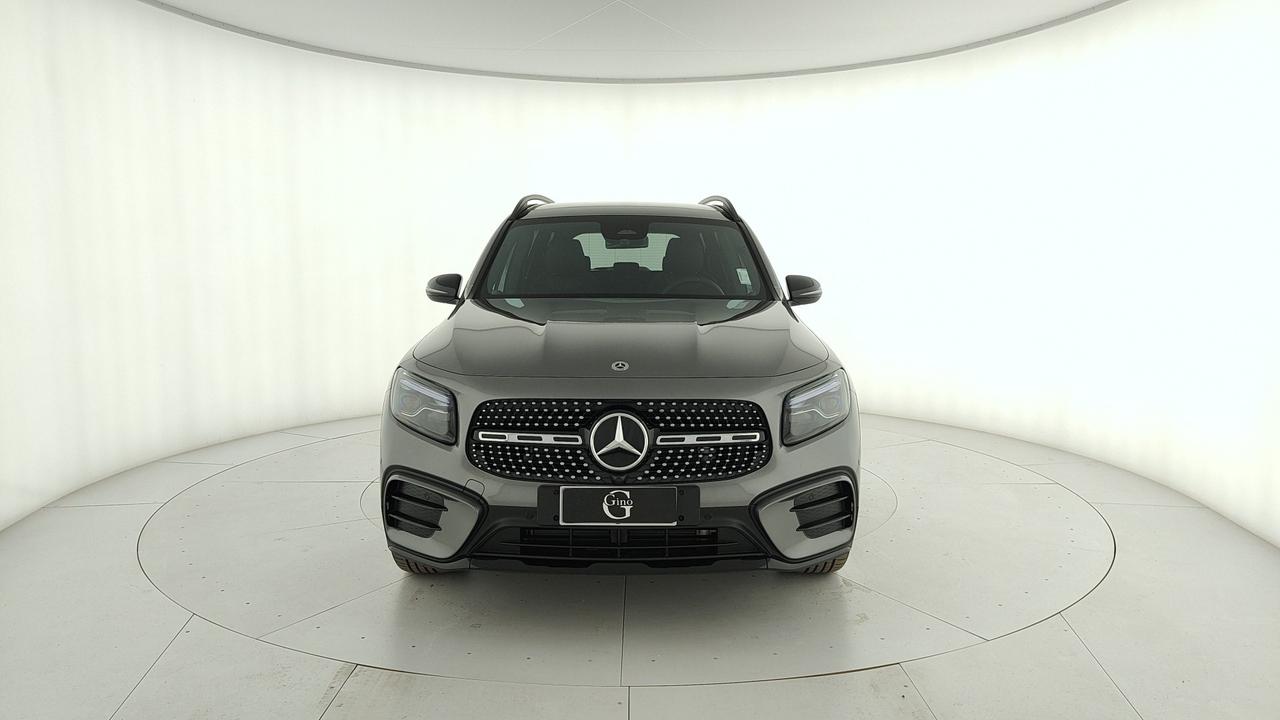 Mercedes-Benz GLB 200 d