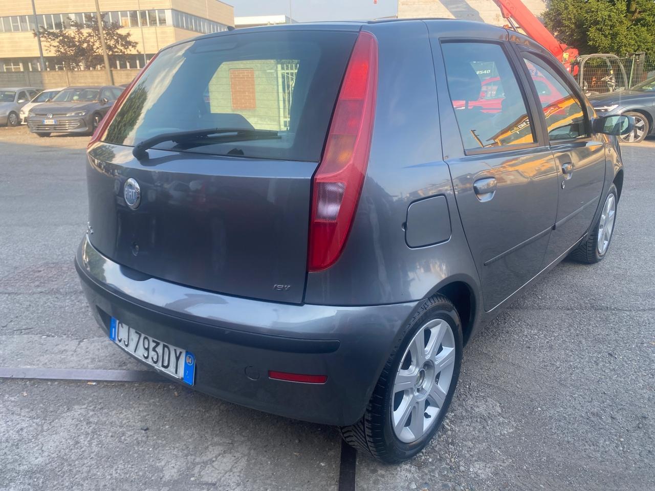 Fiat Punto 1.2i cat 5 porte ELX
