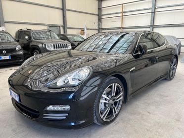 Porsche Panamera 4s
