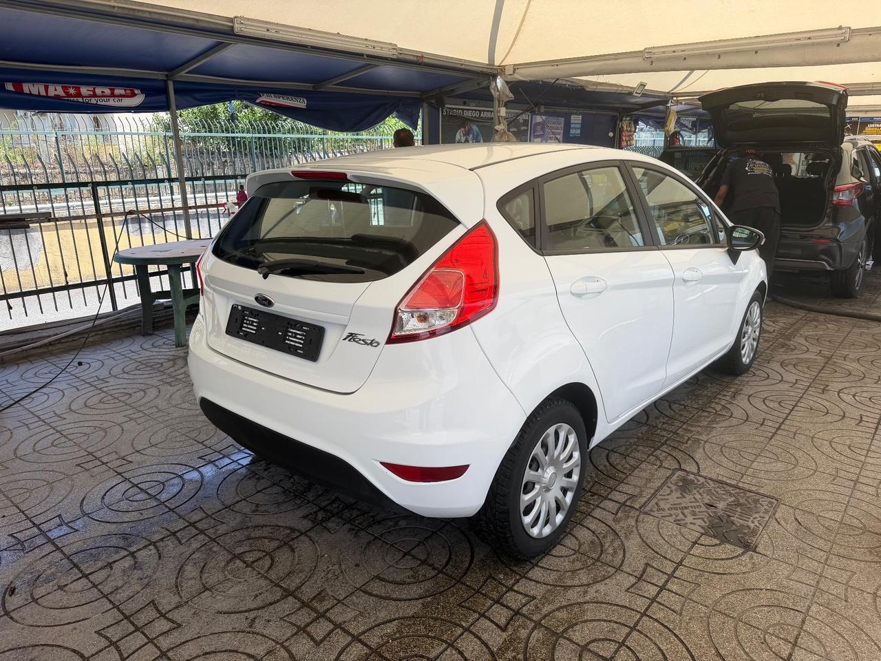 Ford Fiesta 1.4 5 porte Bz.- GPL Business