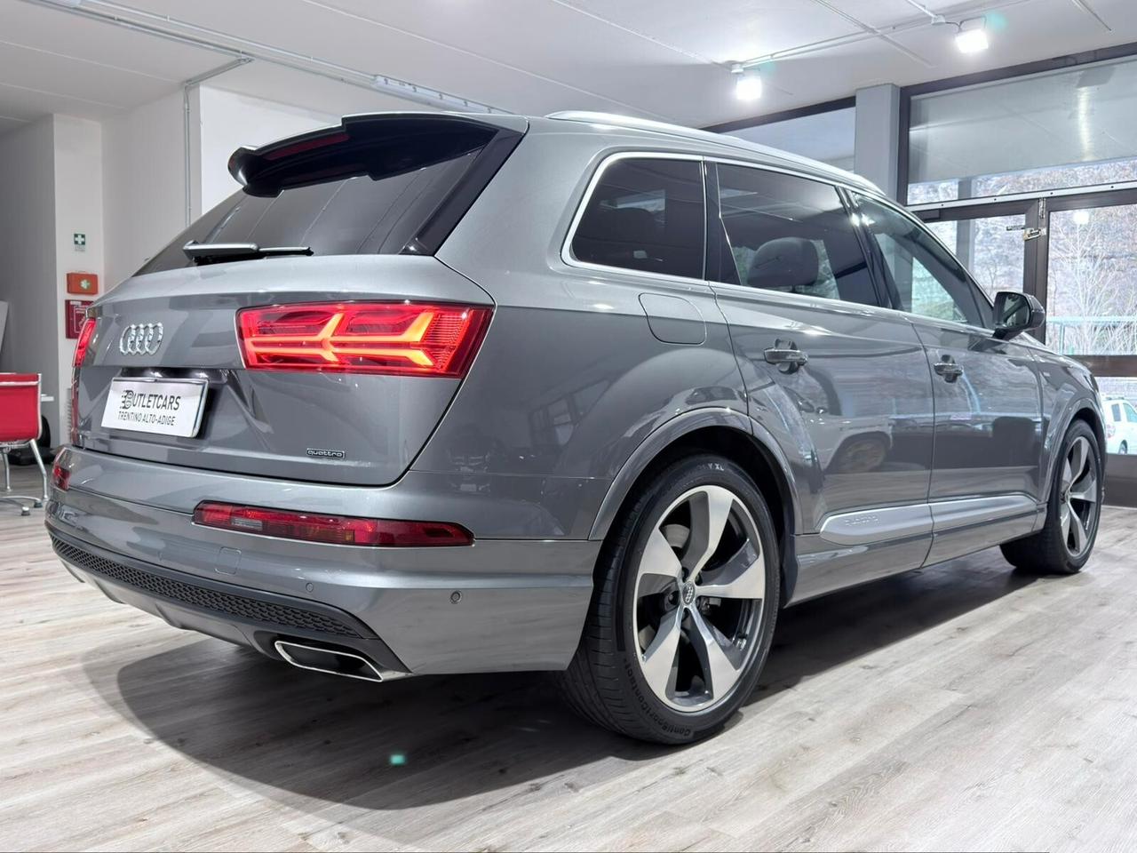 AUDI Q7 3.0 272CV QUATTRO TIPTRONIC S-LINE 7P