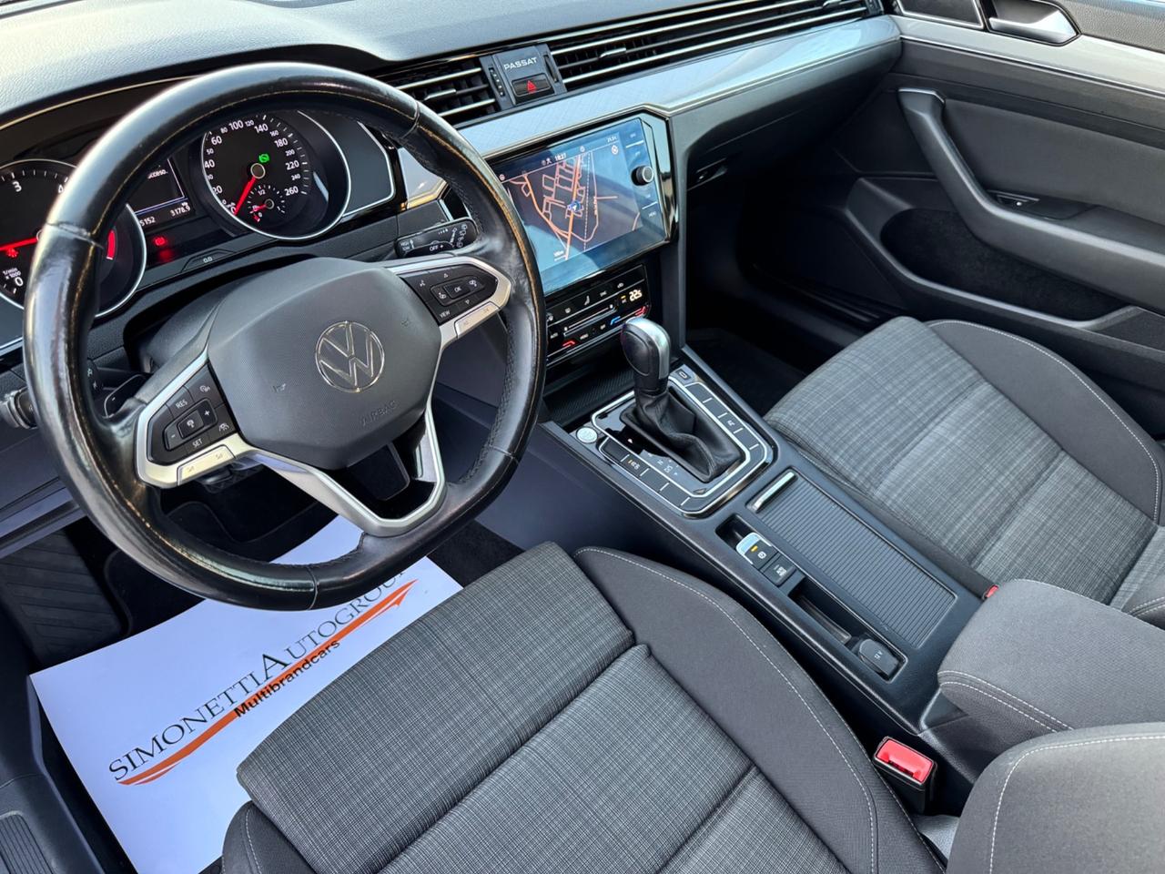 VOLKSWAGEN PASSAT Variant 2.0 Tdi Evo-Led Carplay 17