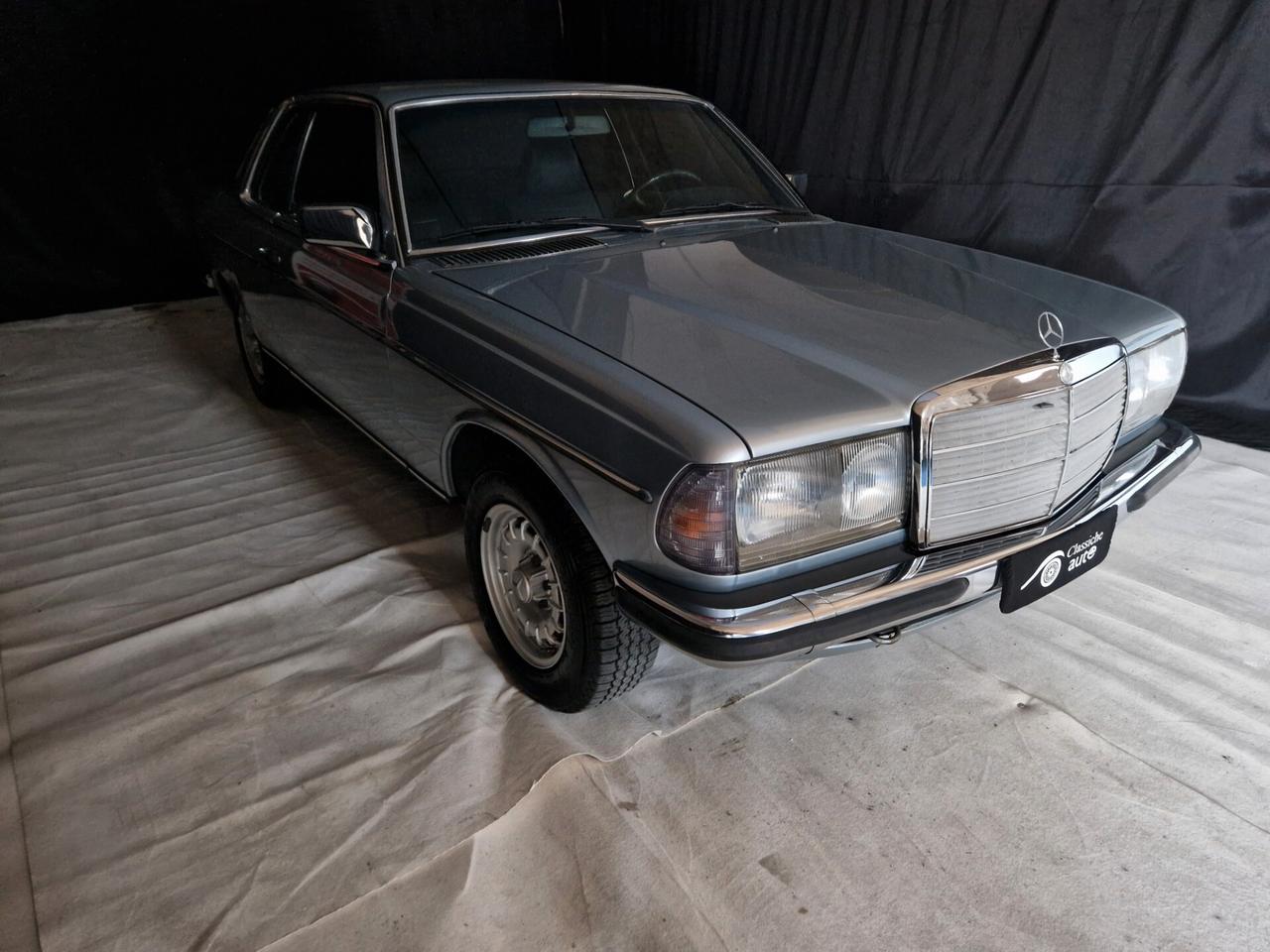 Mercedes-benz 280 CE certif. ASI CON CRS