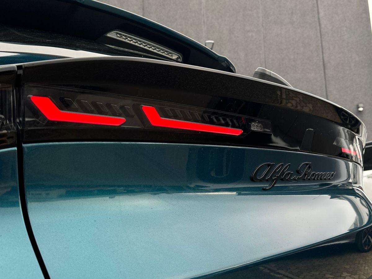 ALFA ROMEO Junior - Junior 1.2 ibrida 145cv edct6