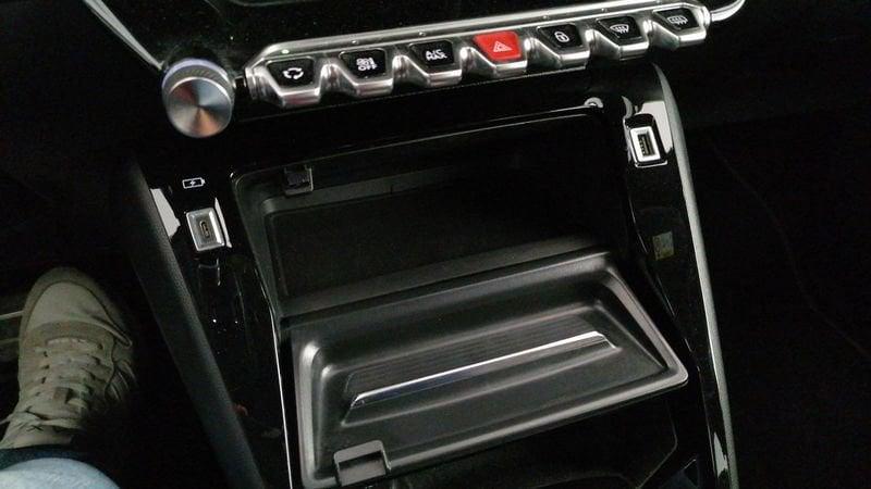 Peugeot 2008 1.5 bluehdi GT s&s 130cv eat8