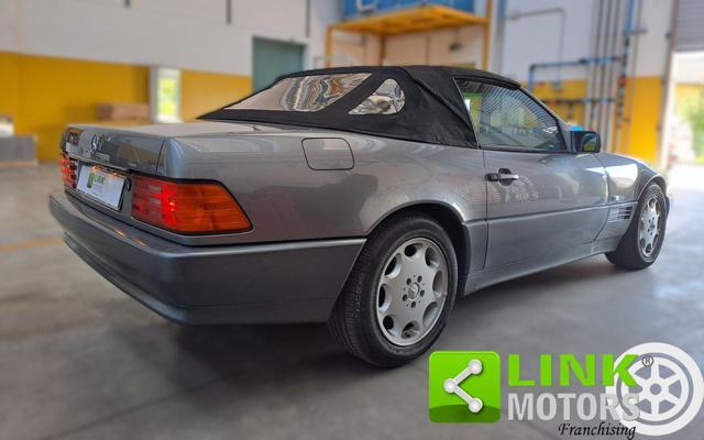 MERCEDES-BENZ SL 300 SL-24