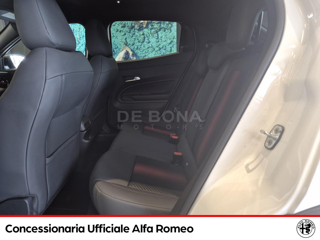 Alfa Romeo Junior 1.2 ibrida speciale 145cv edct6