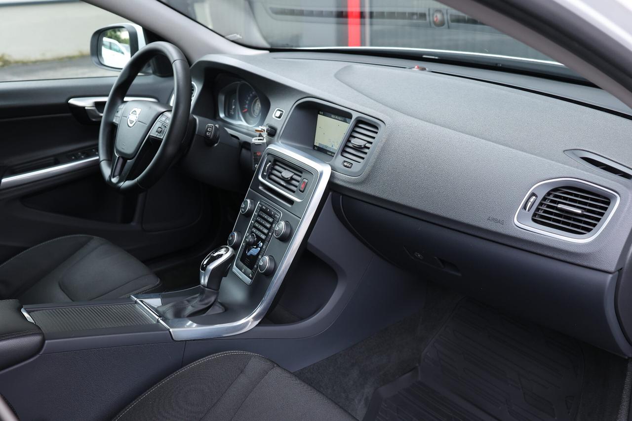 Volvo V60 Business geartronic