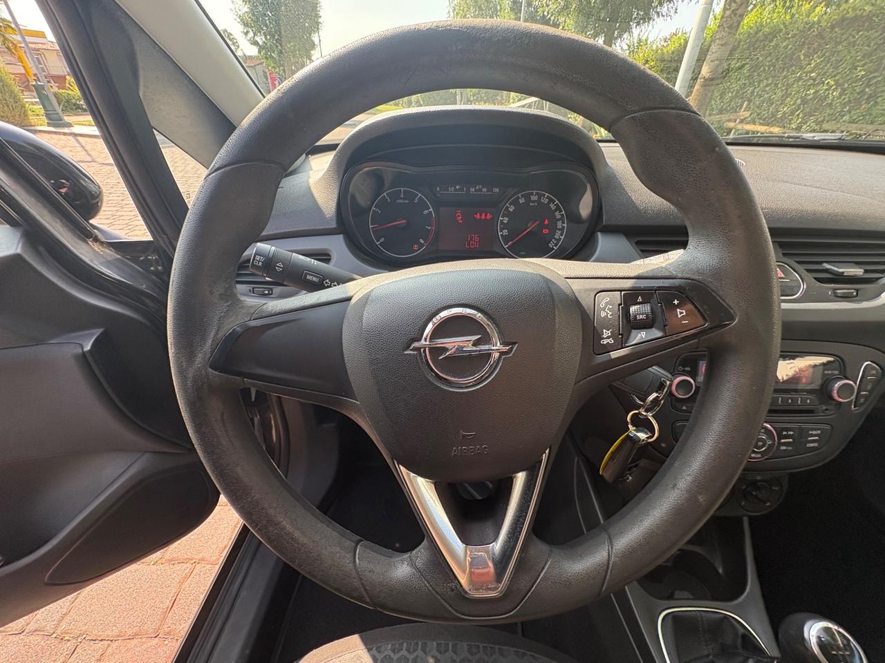Opel Corsa 1.4 90CV GPL Tech 5 porte b-Color