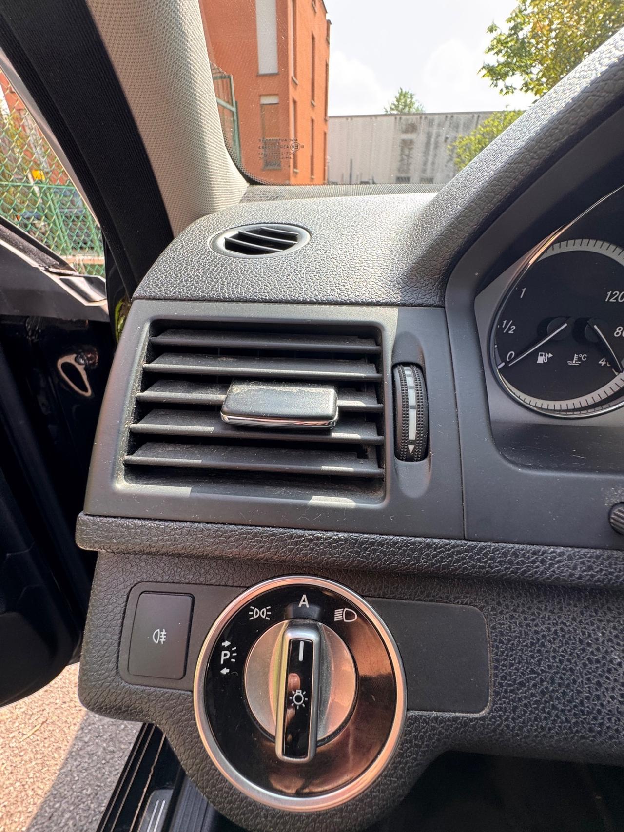 Mercedes-benz C 220 CDI S.W. BlueEFFICIENCY Executive