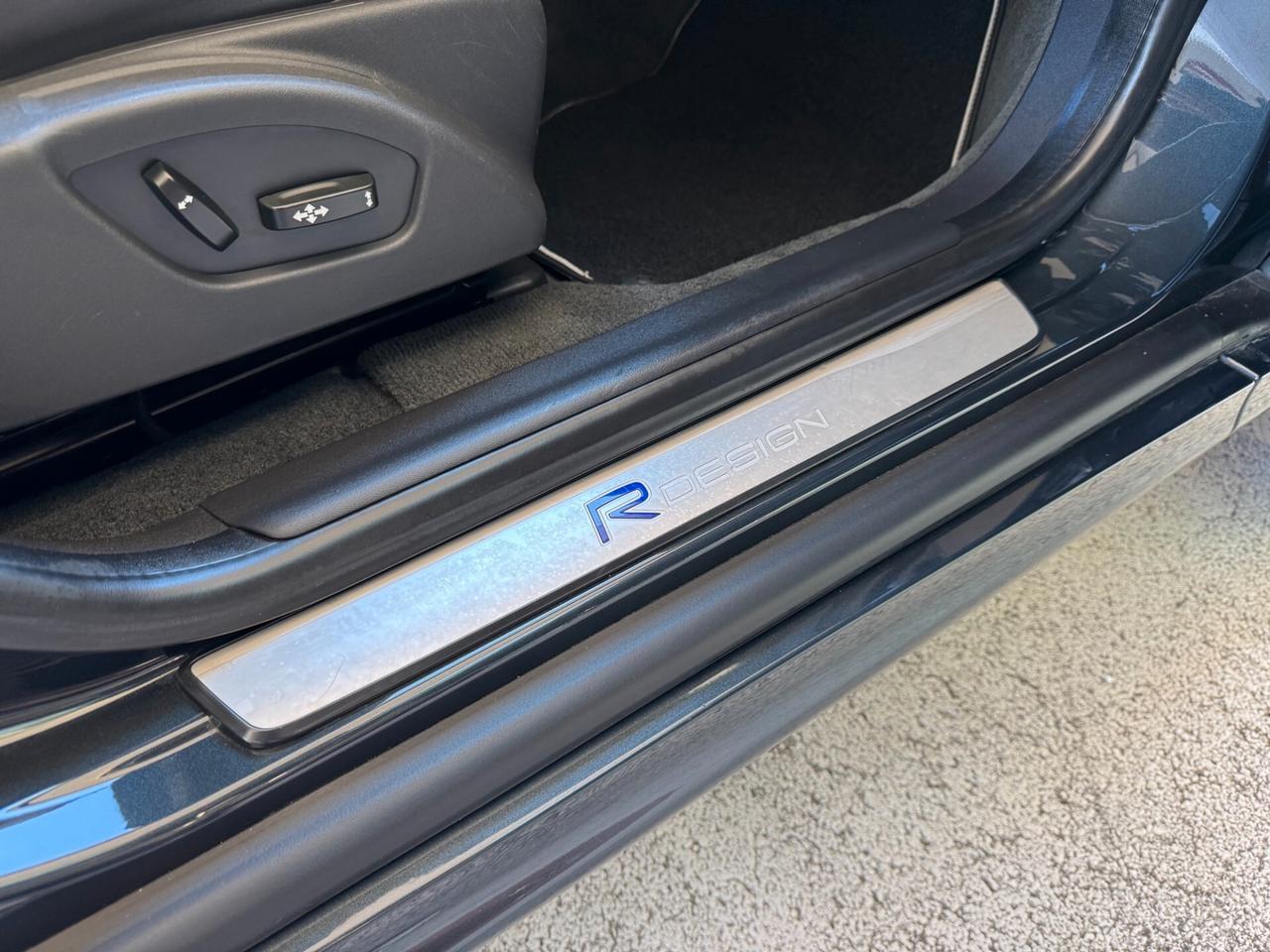 Volvo XC60 2.0 d4 R-design geartronic GARANZIA24ME