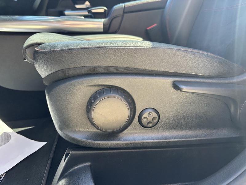 Mercedes B 180 D Premium DCT FULL LED-NAVI-TETTO-18"