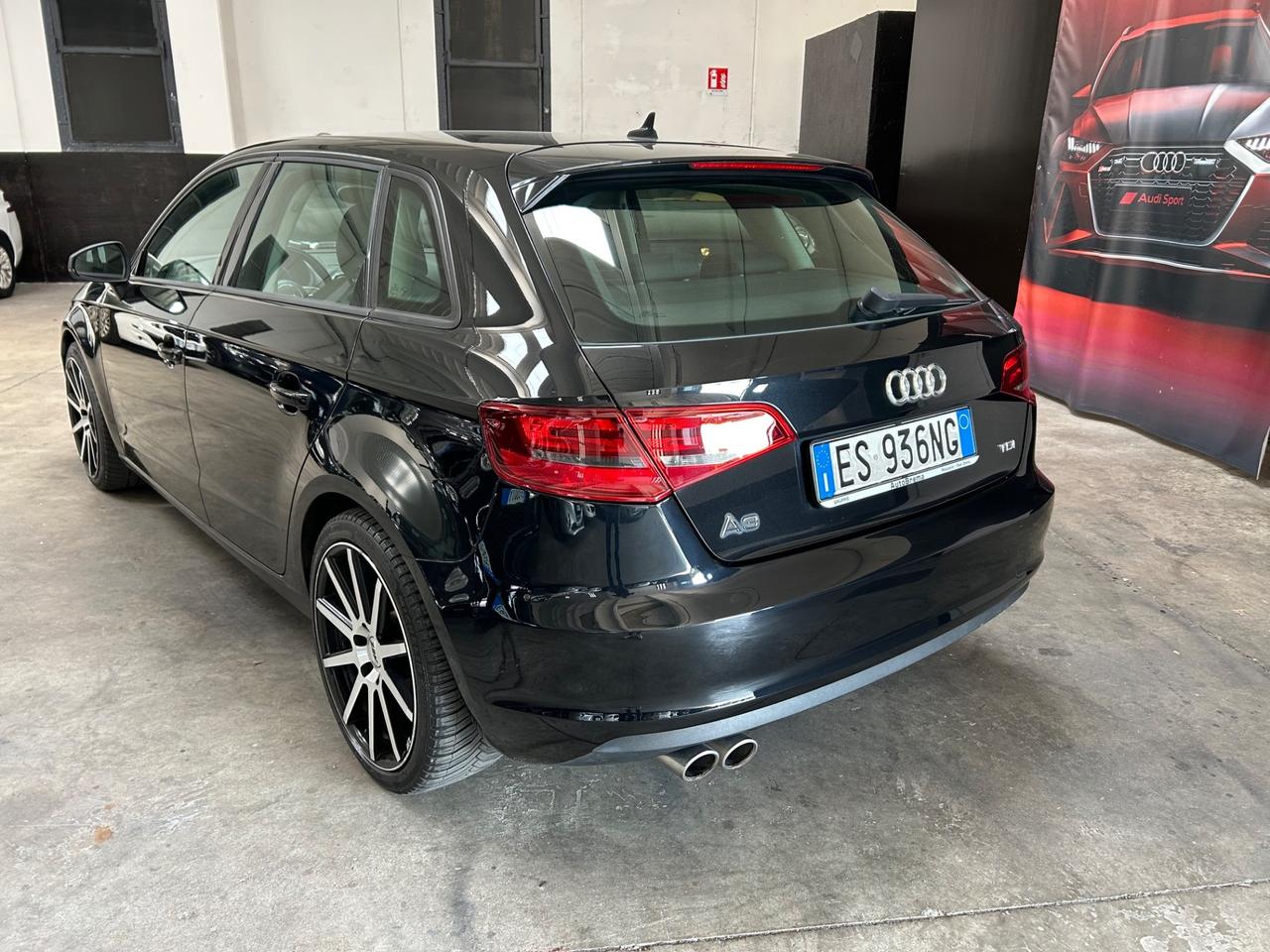 Audi A3 2.0 TDI 150cv S TRONIC automatica