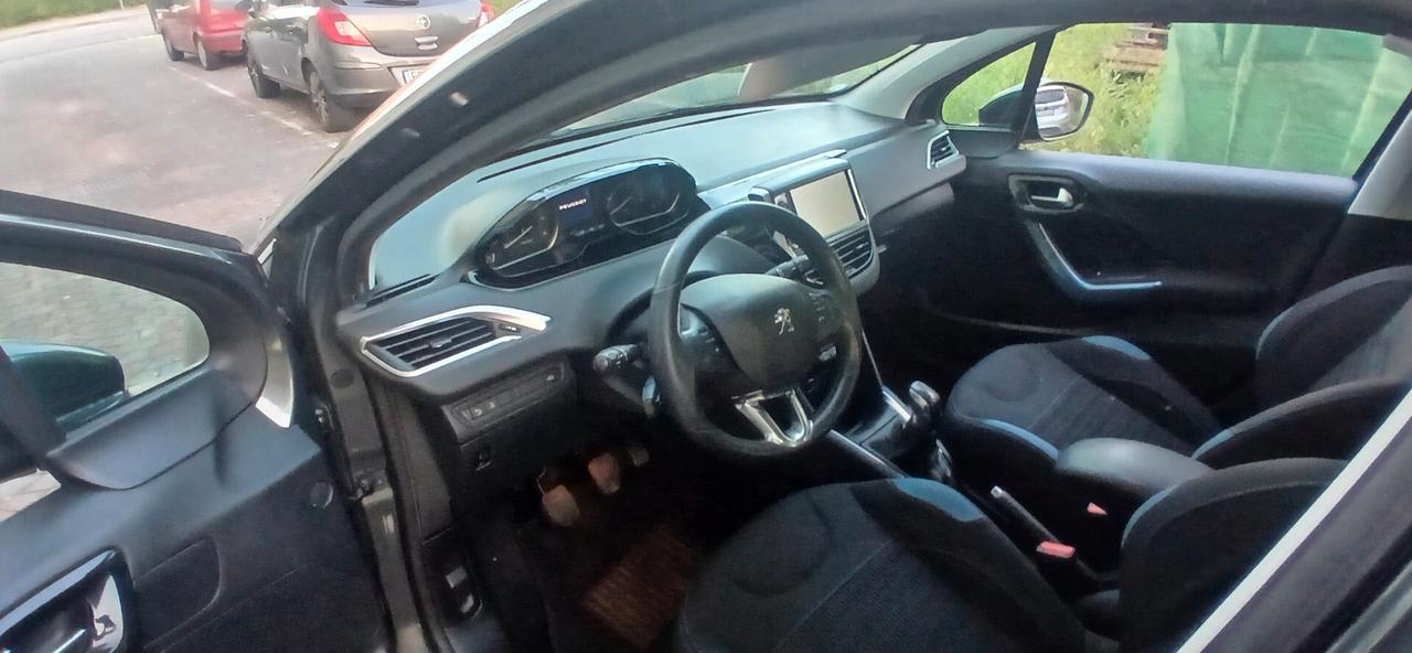 Peugeot 208 diesel neopatentati