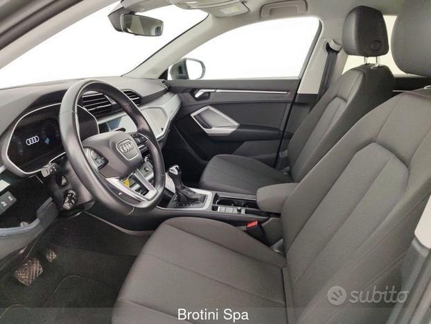 Audi Q3 SPB 35 TDI quattro S tronic Business Plus