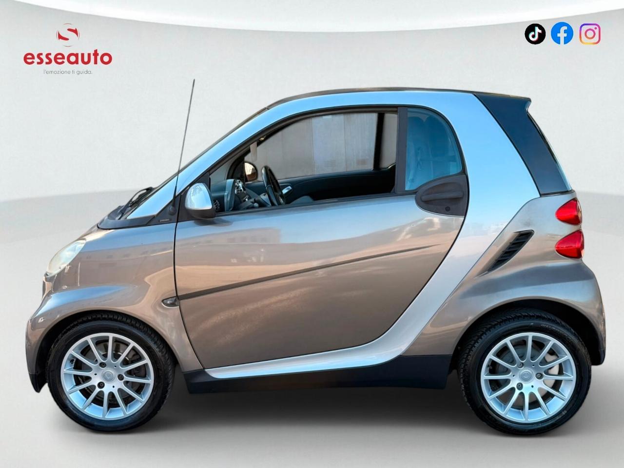 Smart ForTwo 1000 52 kW coupé passion