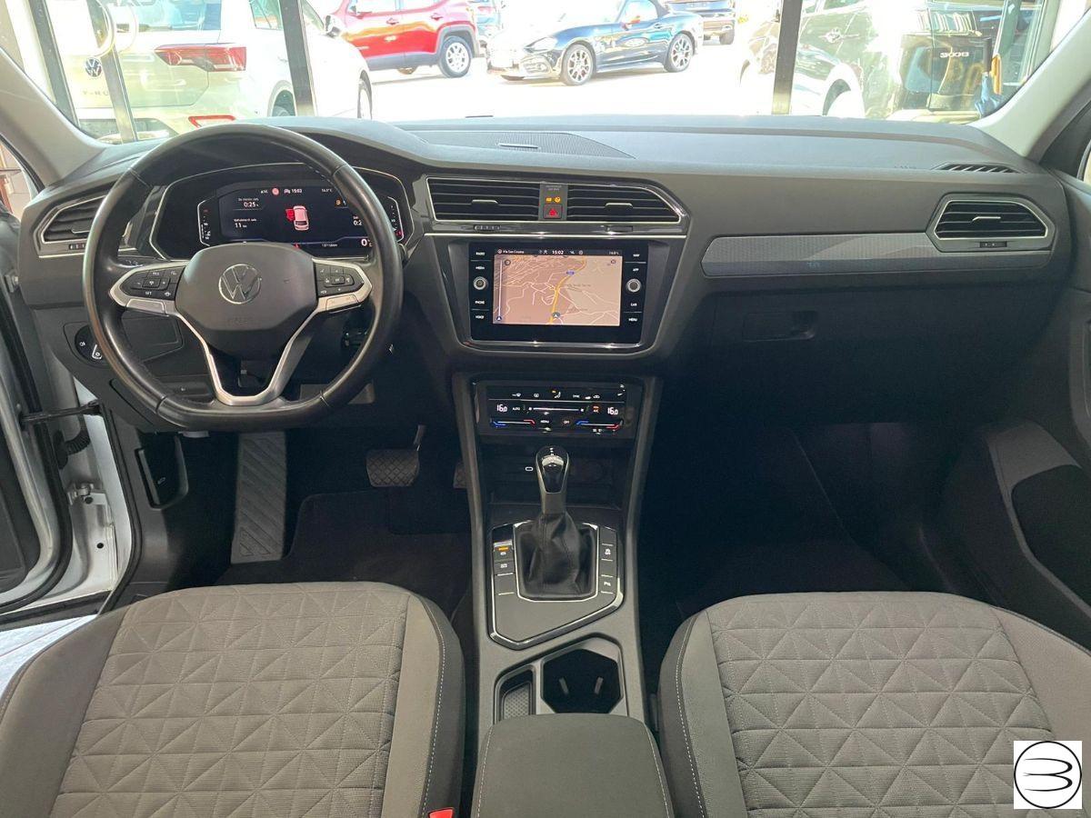 VOLKSWAGEN - Tiguan - 2.0 TDI DSG Style BMT