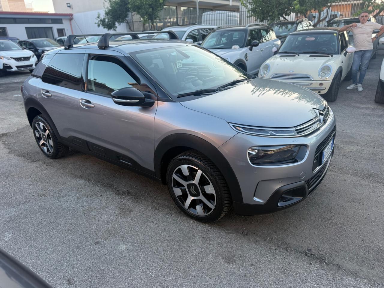 Citroen C4 Cactus BlueHDi 100 Shine Perfetta