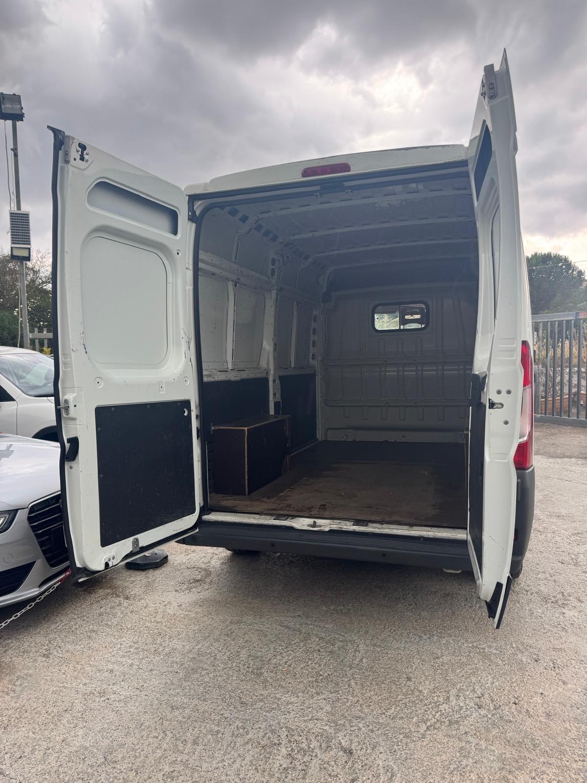 Peugeot Boxer Furgone 2.0 BlueHDi 130cv 96kw