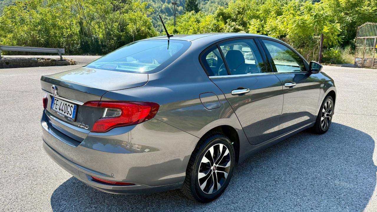 Fiat Tipo 1.6 Mjt 4 porte Lounge