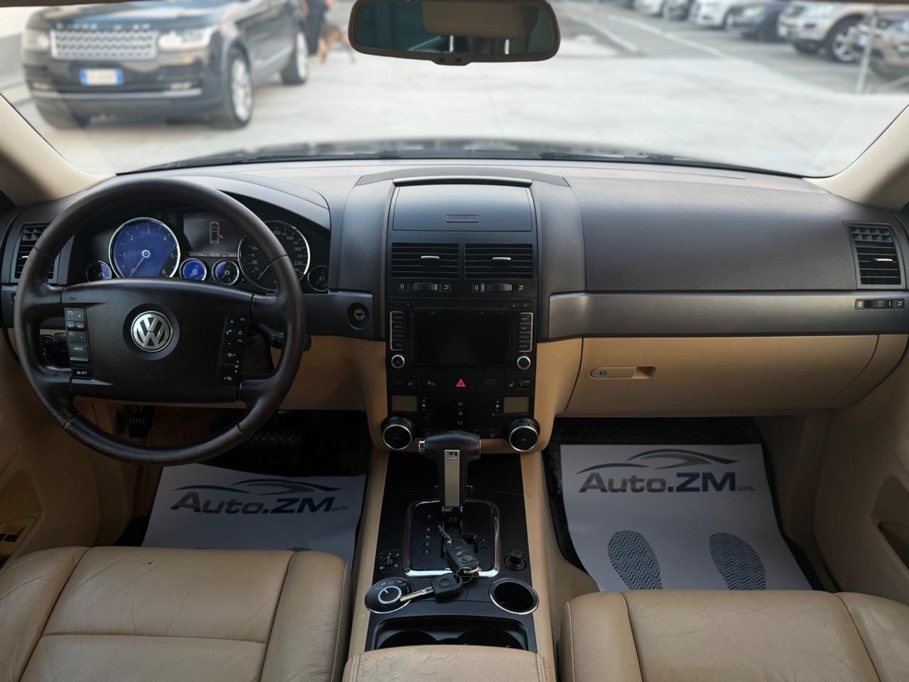 Volkswagen Touareg 3.0/240CV V6 TDI DPF tip. Executive