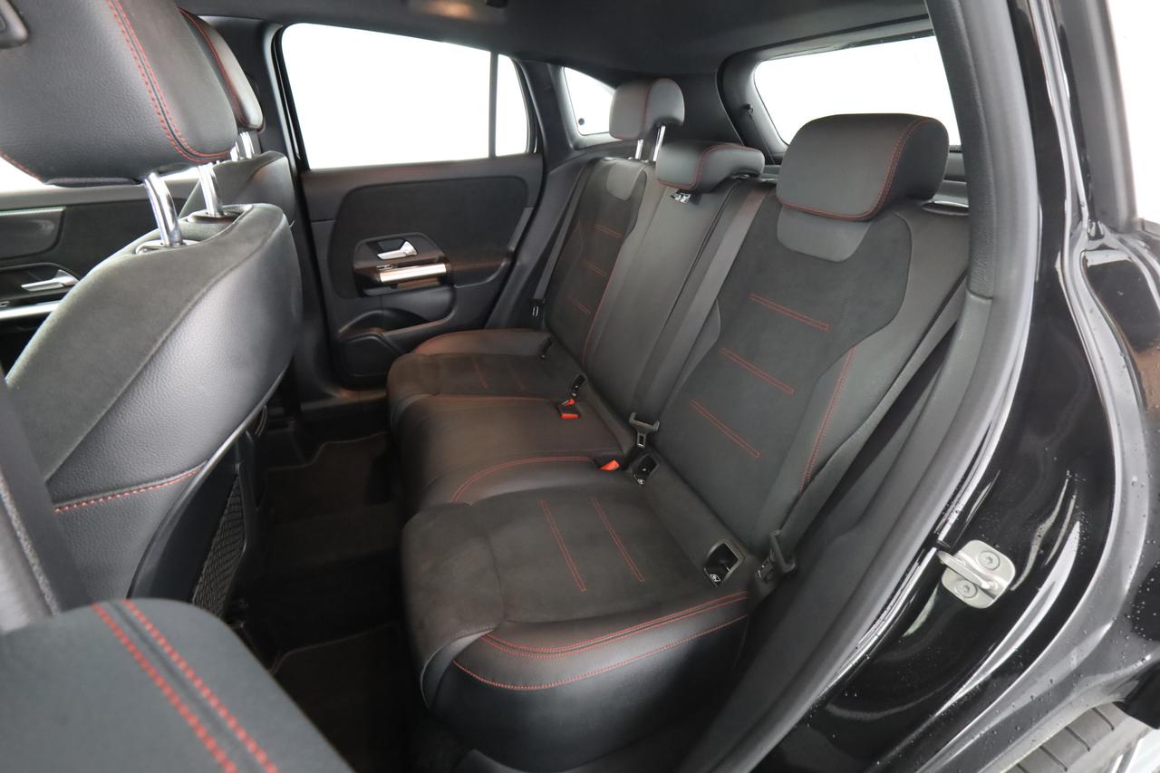 MERCEDES Classe GLA (H247) GLA 200 d Automatic PREMIUM