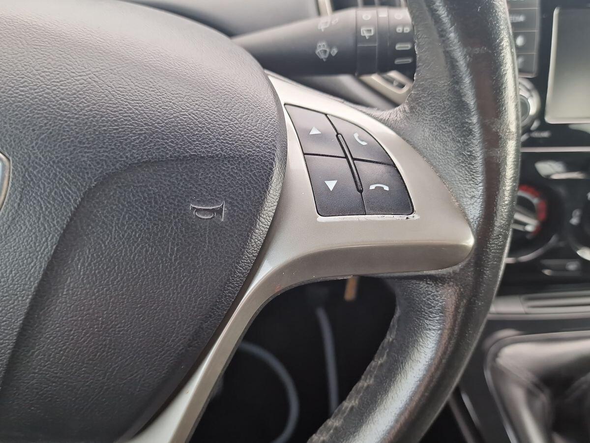 LANCIA YPSILON 1.2 B/GPL ECOCHIC GOLD