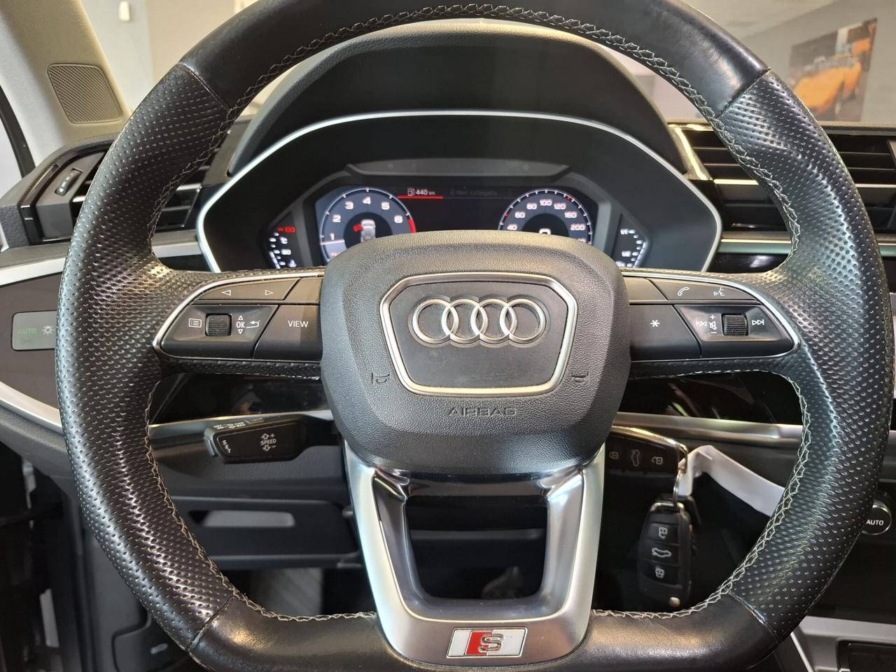 Audi Q3 35 Benzina Manuale