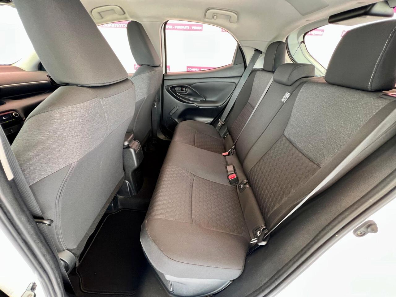 TOYOTA Yaris 4ª serie Yaris 1.5 Hybrid 5 porte...