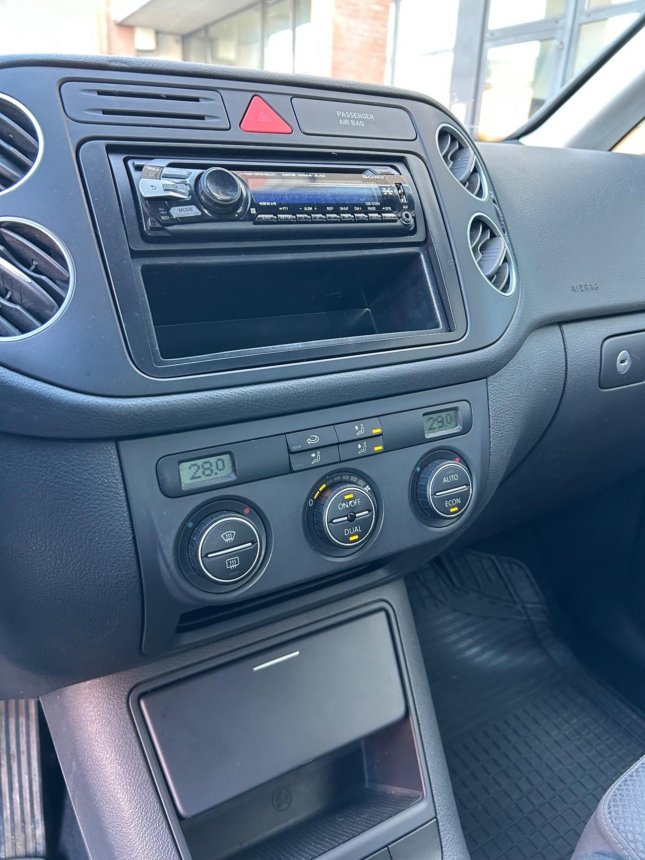 Volkswagen Golf Plus Var. 2.0 TDI 16v DPF Sportline