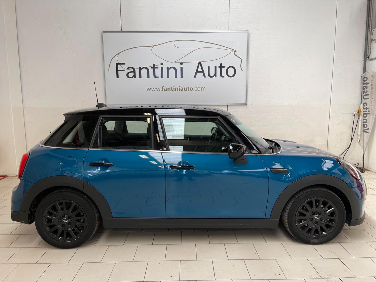 Mini Mini Cooper Essential Black 5p 1.5 auto - LEGGI SOTTO