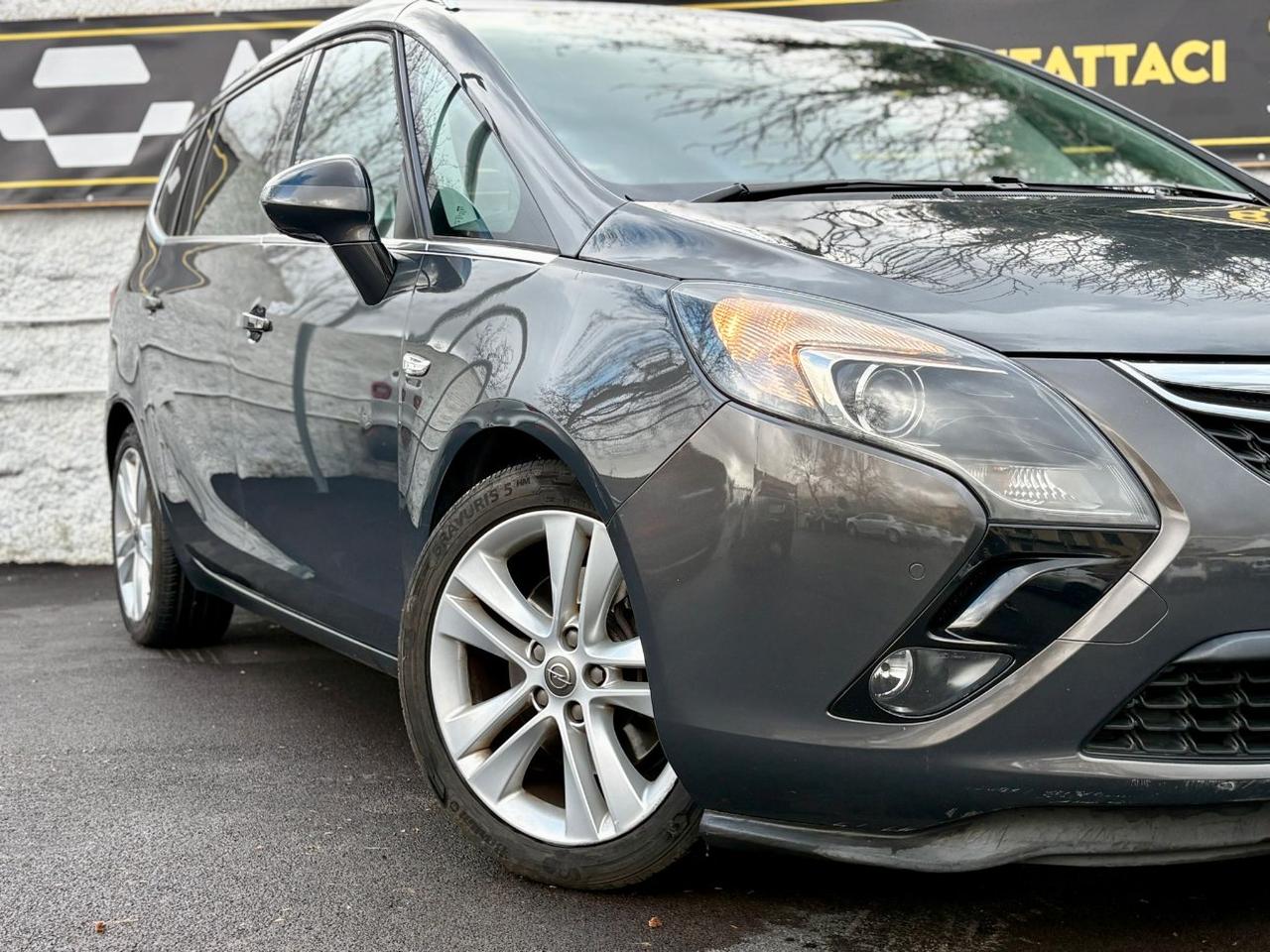 Opel Zafira Tourer 2.0 cdti Cosmo 130cv auto E6
