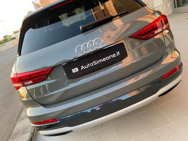 AUDI Q3 35 2.0 TDI S tronic Business Advanced COCKPIT