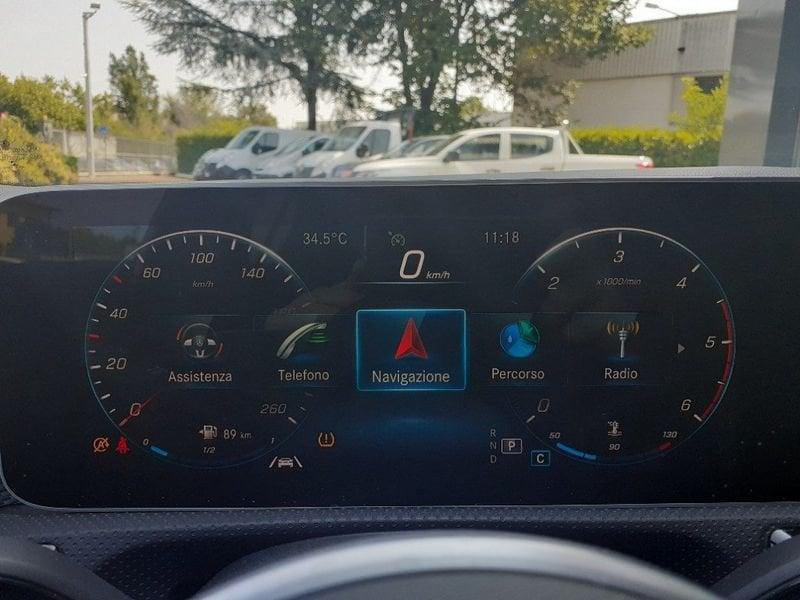 Mercedes-Benz Classe A A 180 d Automatic Premium CERCHI 19" AMG KM CERTIFICATI