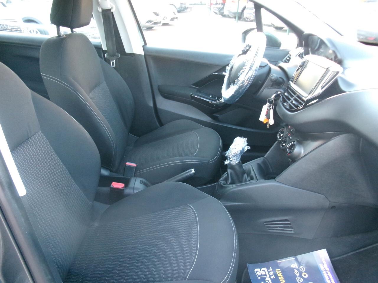 Peugeot 208 1.2 PURETCH 82cv E6 ALLURE 5 PORTE **PERFETTA** 27/12/2017