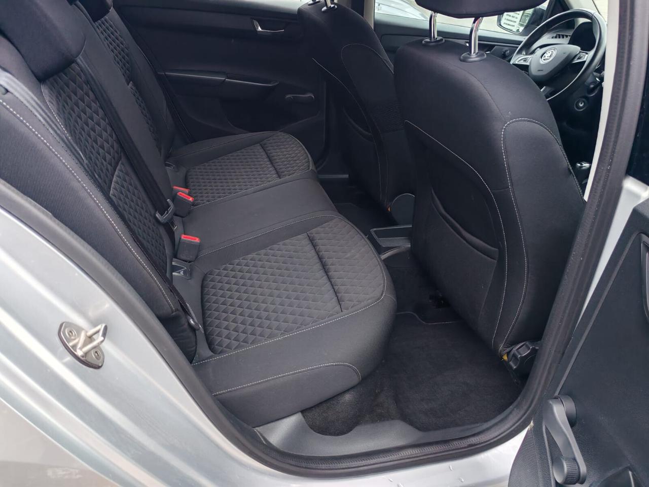 Skoda Fabia 1.2 TSI Twin Color Design Edition Argento