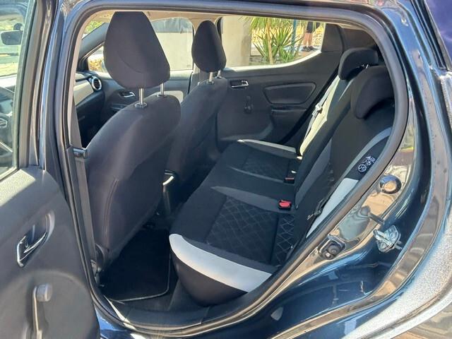 Nissan Micra 1.0 12V 5 porte Tekna