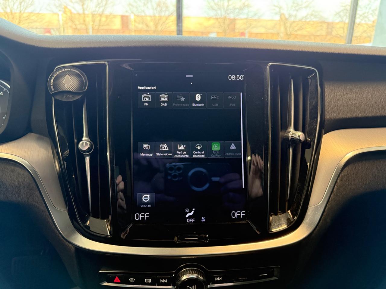 Volvo V60 B4 (d) Geartronic Momentum Business Pro