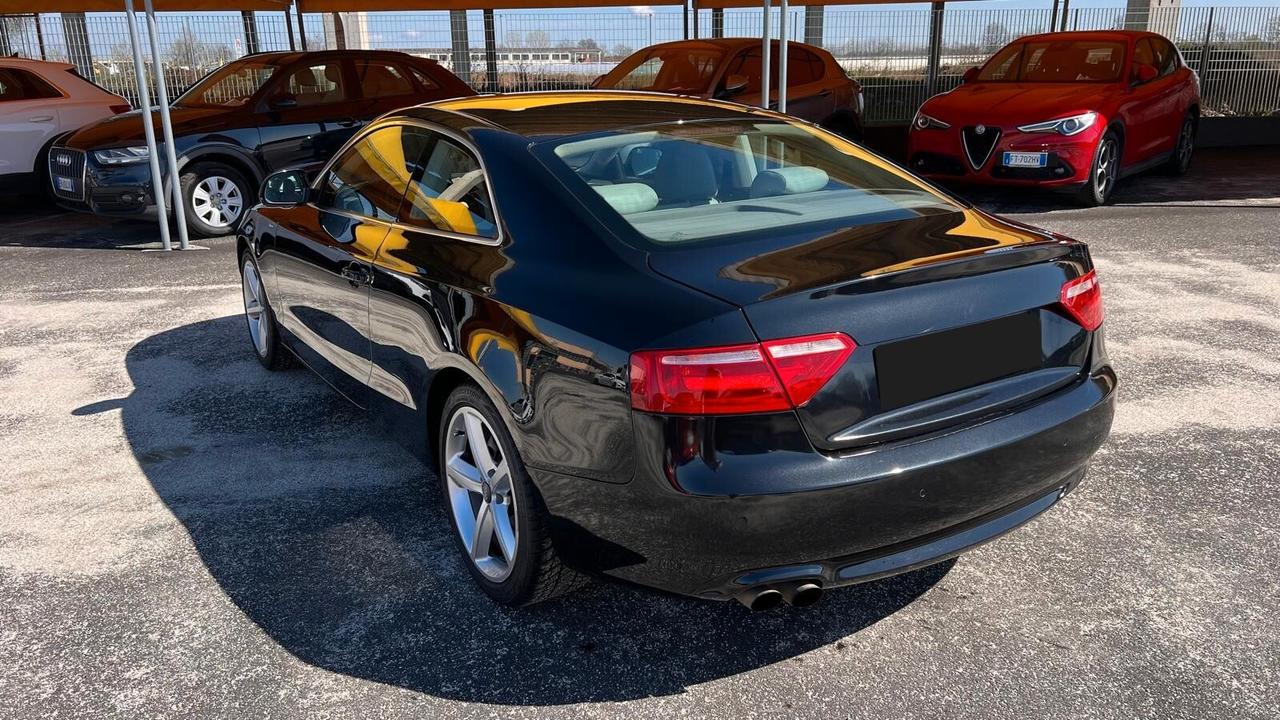 Audi A5 2.0 TFSI 180 CV