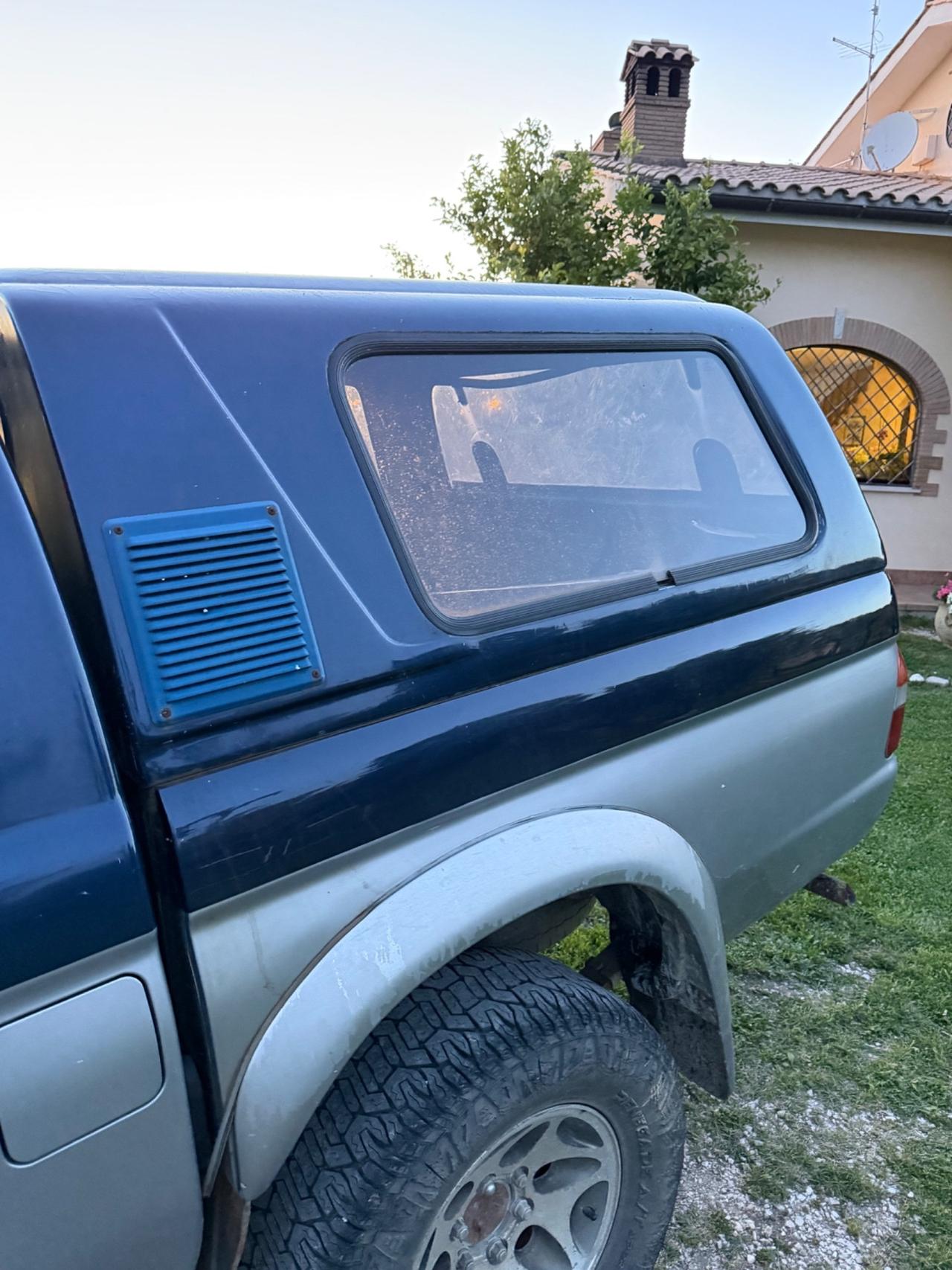 Mitsubishi L200 2.5 TDI 4WD Club Cab Pup. GLS Targ.