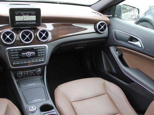 MERCEDES-BENZ GLA 220 CDI Automatic 4Matic Sport