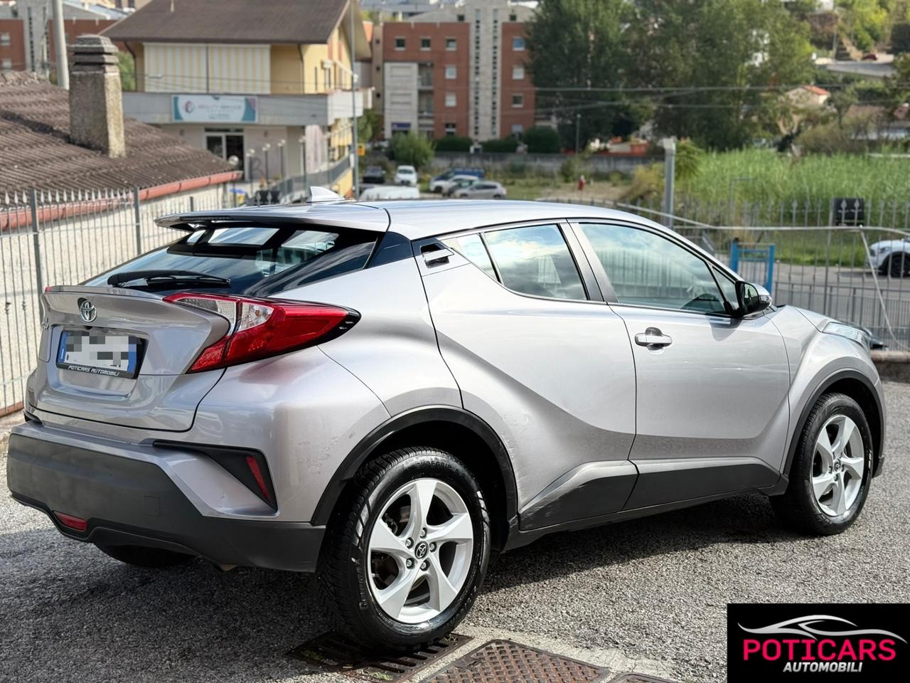 Toyota C-HR 1.2 Turbo CVT Style