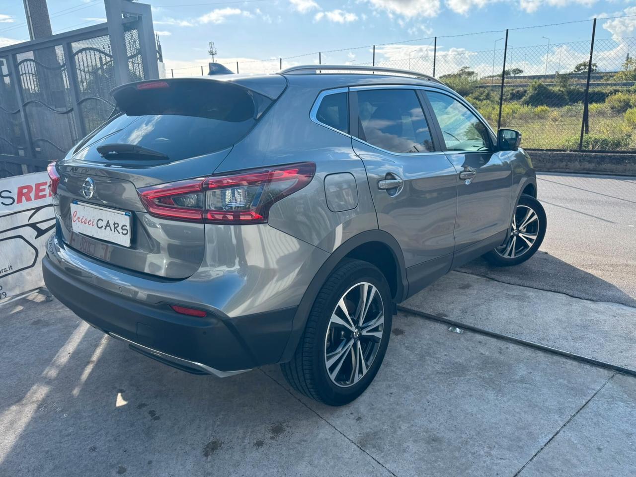 Nissan Qashqai 1.5 N-connecta Full Optional Tetto/navi/camera 360