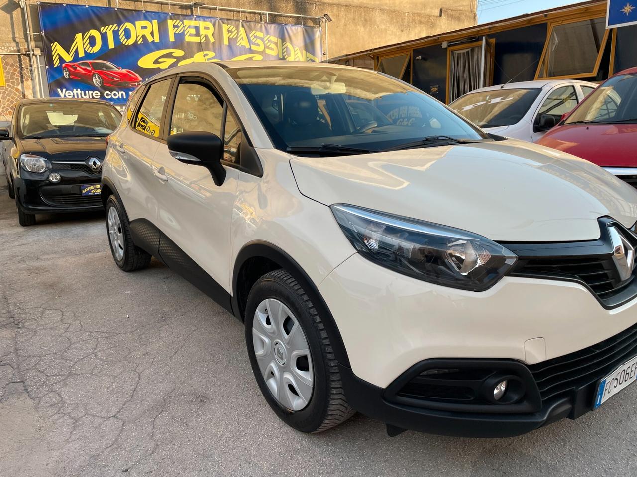 Renault Captur dCi 8V 90 CV EDC Start&Stop Energy Iconic