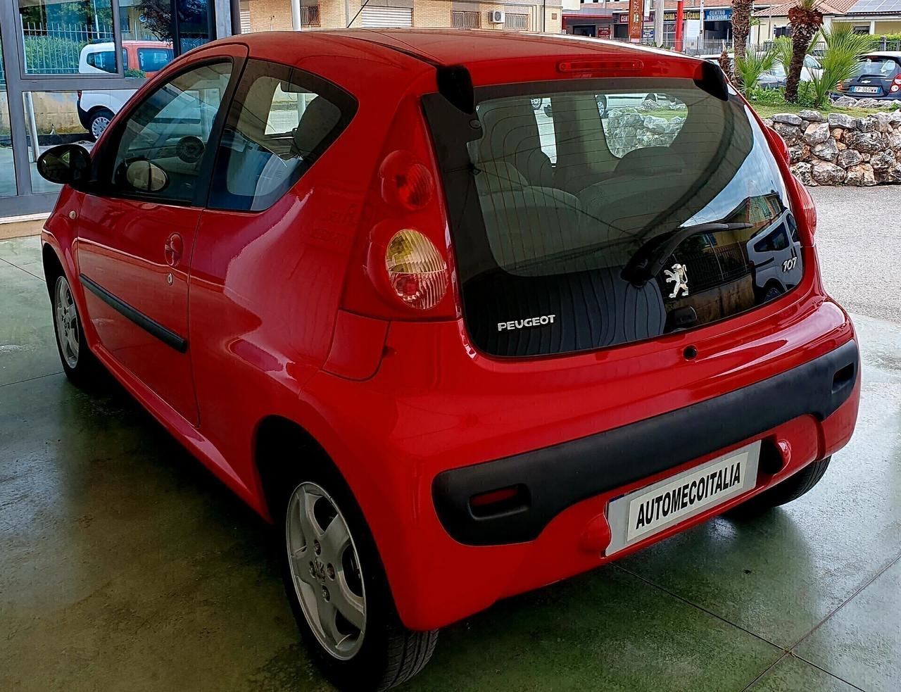 Peugeot 107 1.0 BENZ. - 2008 - KM. 127.000 UNIPRO