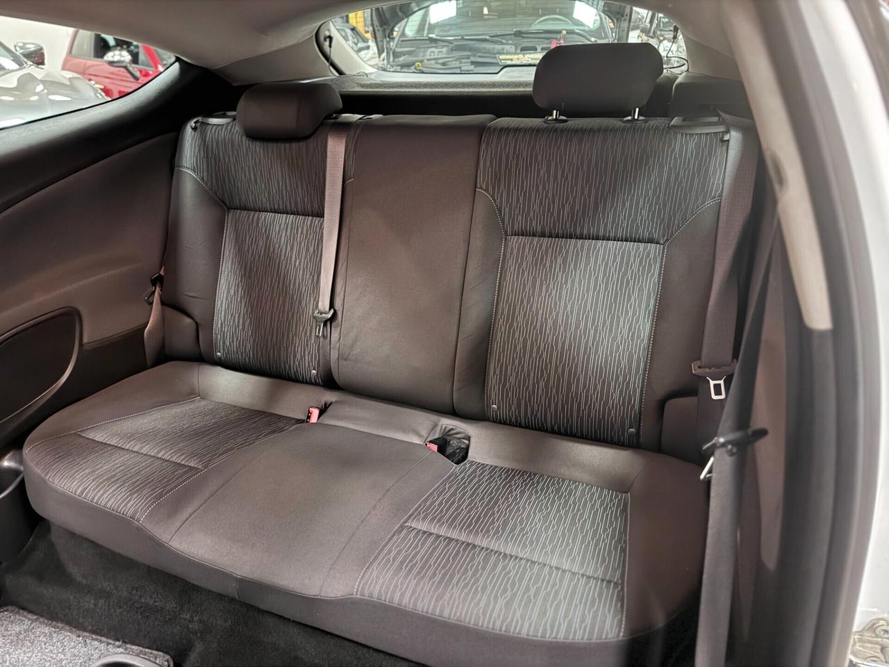 Opel Astra GTC 1.7 CDTI 110CV S&S 3 porte Cosmo