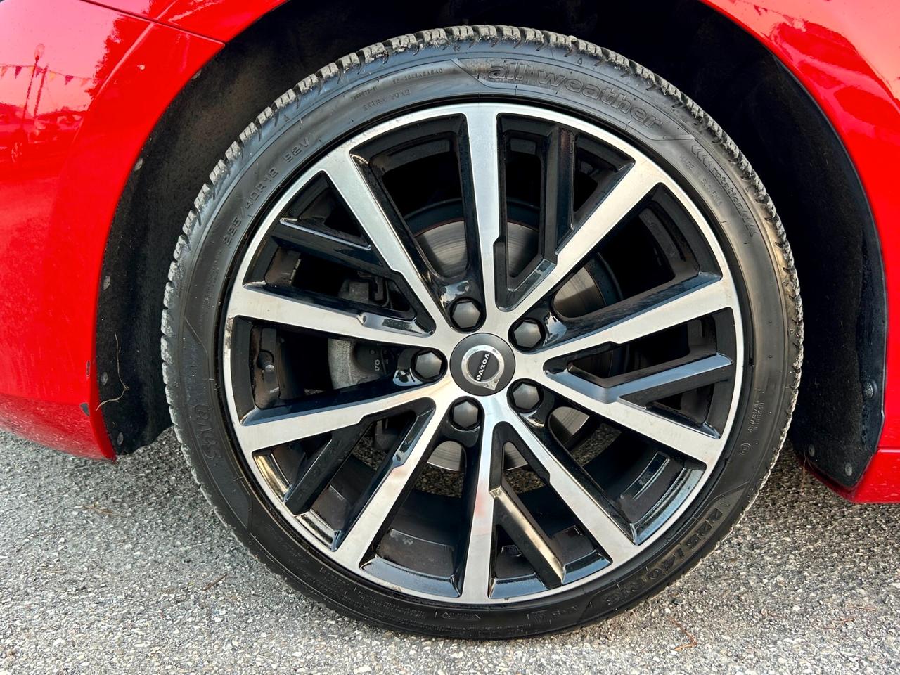 " UNA BOMBA " Volvo V40 D2 BUSINESS SPORT